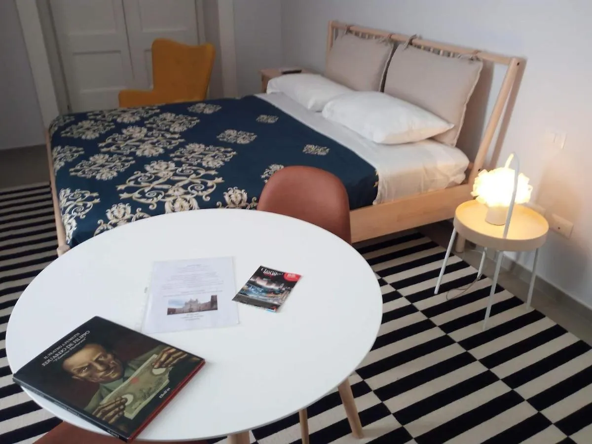 **  Bed and Breakfast Piano Nobile Nápoles Italia