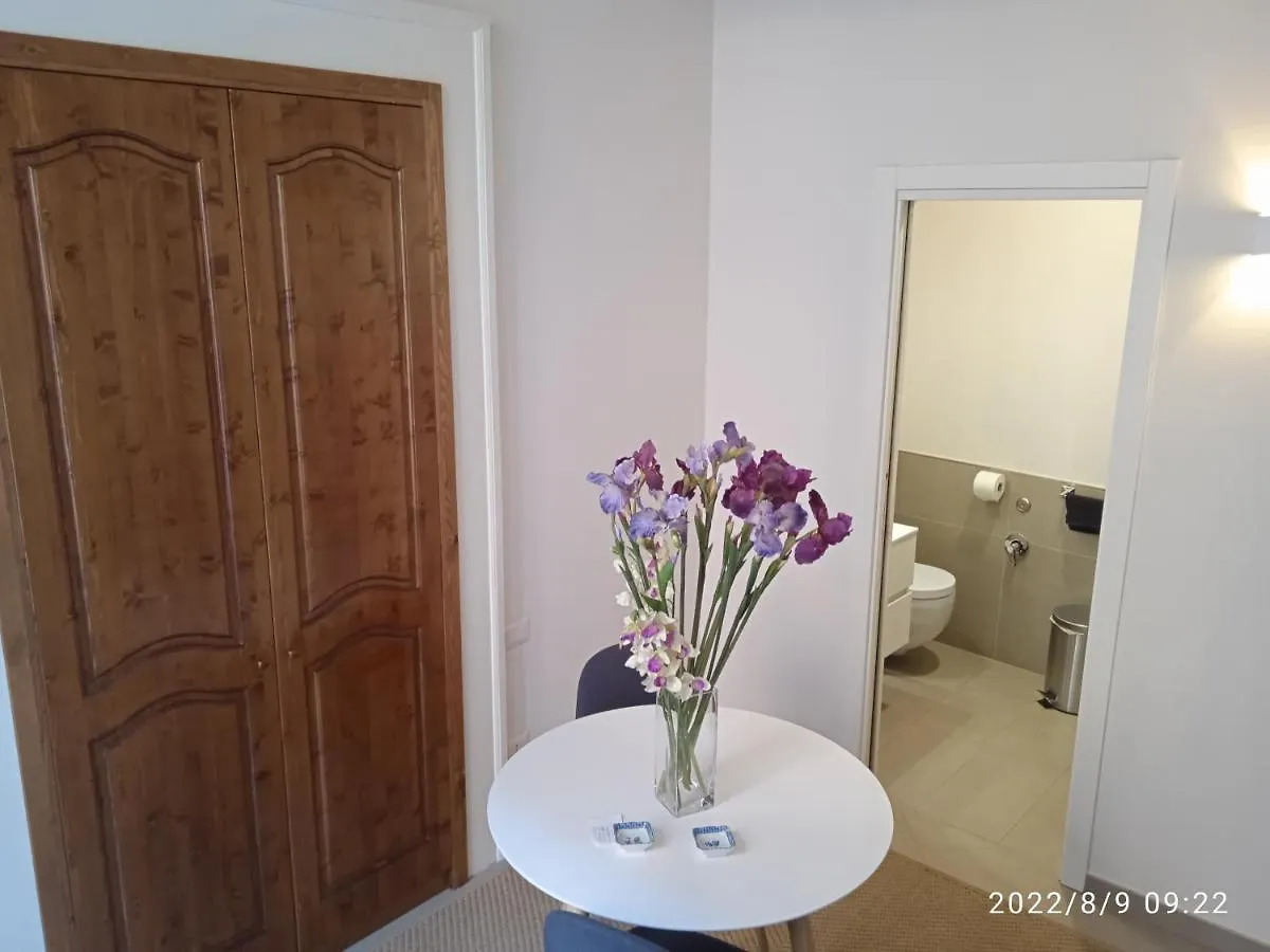 Bed & Breakfast Piano Nobile Bed and Breakfast Neapel